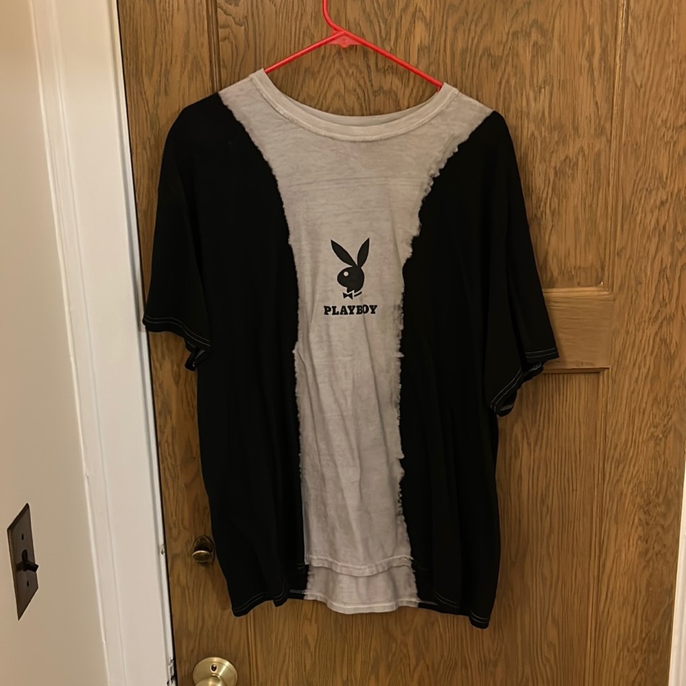 Black/grey playboy short sleeve